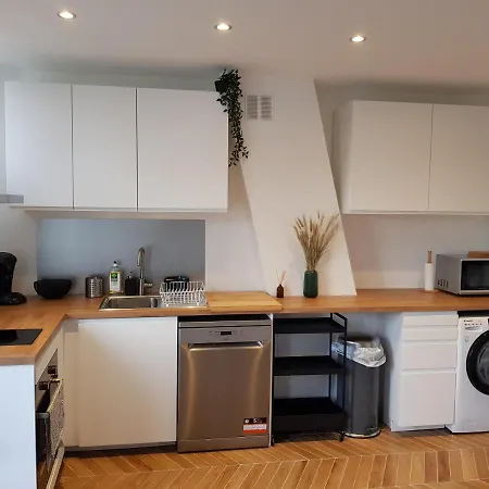 Duplex rare! Allier quiétude et proximité de Paris Apartamento *