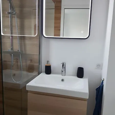Duplex rare! Allier quiétude et proximité de Paris Apartamento *